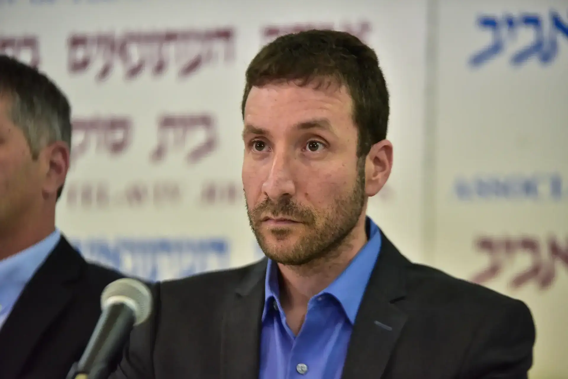 המדד החברתי: איציק שמולי שוב בראש, ואיפה אורלי לוי-אבקסיס?