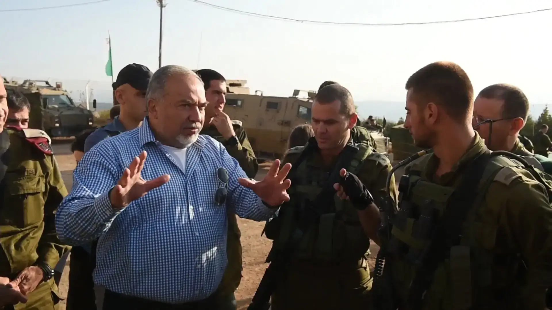 ליברמן על משבר השבת: תחרות פנימית של החרדים; לא רוצים בחירות