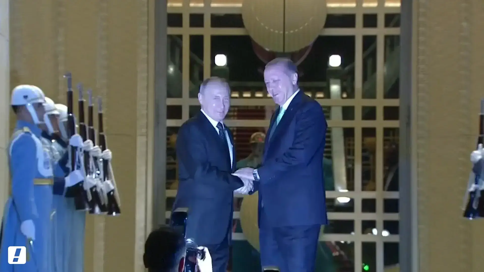 פוטין לארדואן באנקרה: "הכרה בירושלים כבירה עלולה להגביר מהומות"