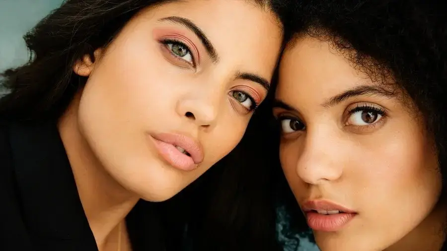 קרוב קרוב: צמד התאומות Ibeyi חוזר להופעה בישראל
