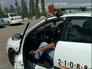 נהגי המוניות ימנעו אלימות נוער
