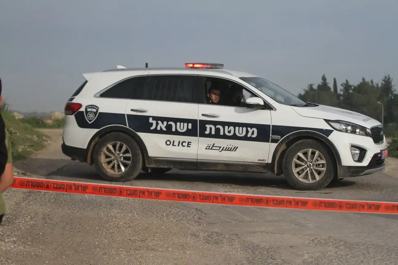 תקף במקל ובמספריים: אב מירושלים חשוד בהתעללות ב-12 ילדיו