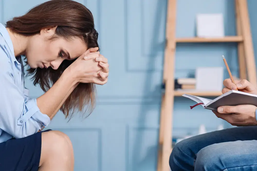 האם אפשר לתקן את הזוגיות כשרק אחד מגיע לטיפול? מטפל מסביר