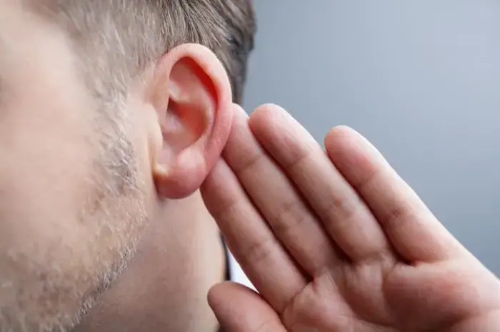 האם אוזניות מבטלות רעשים מזיקות לשמיעה שלכם?