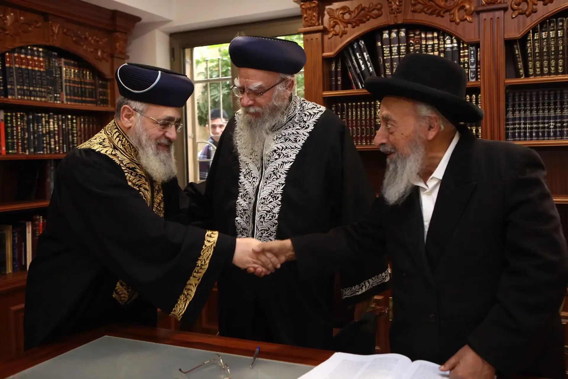 רב בכיר בש"ס נגד מצעד הגאווה: "מלוכלך, מקולקל ומטונף"
