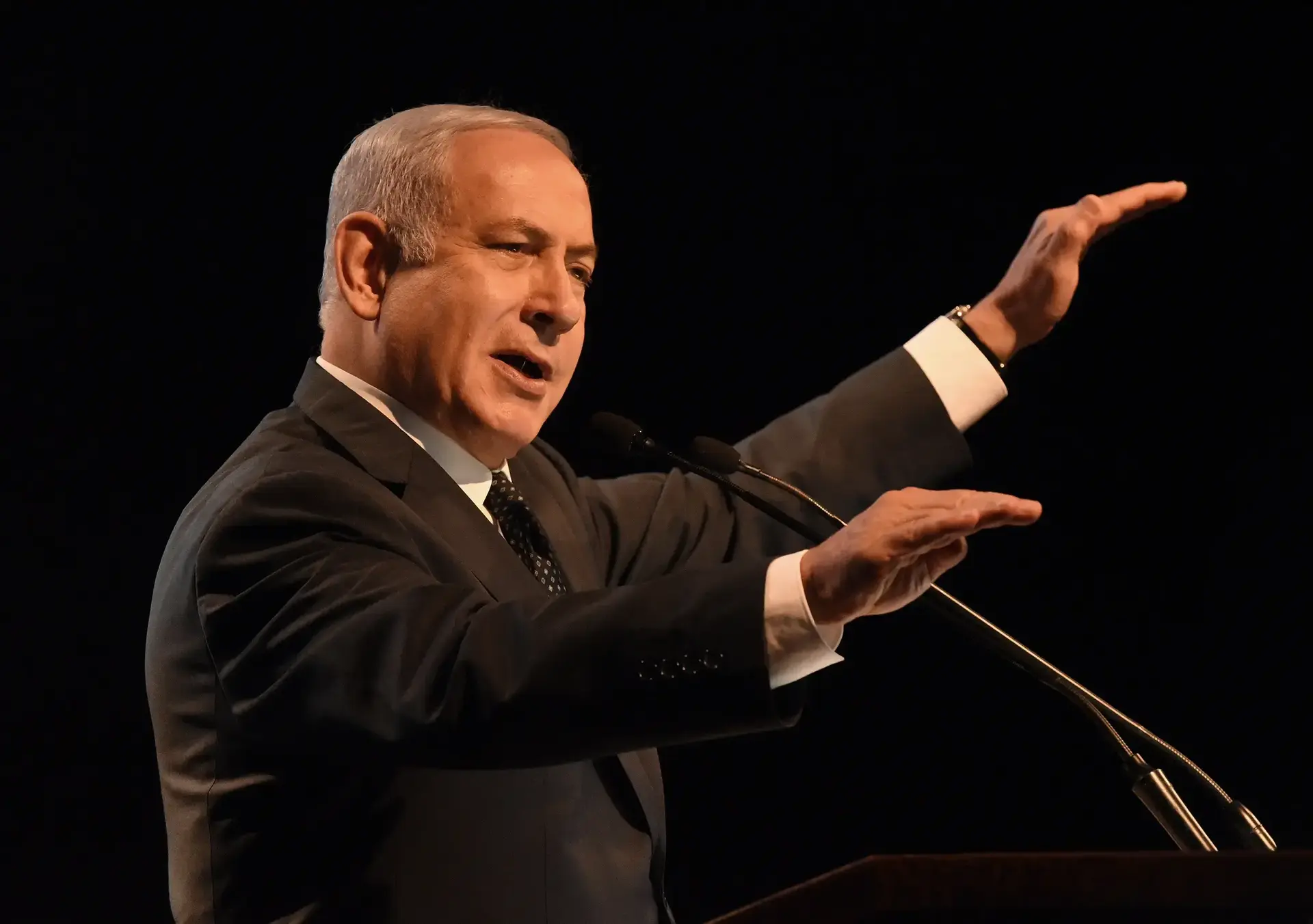 חבל הצלה למפלגות הקטנות? נתניהו שב לקדם את הורדת אחוז החסימה
