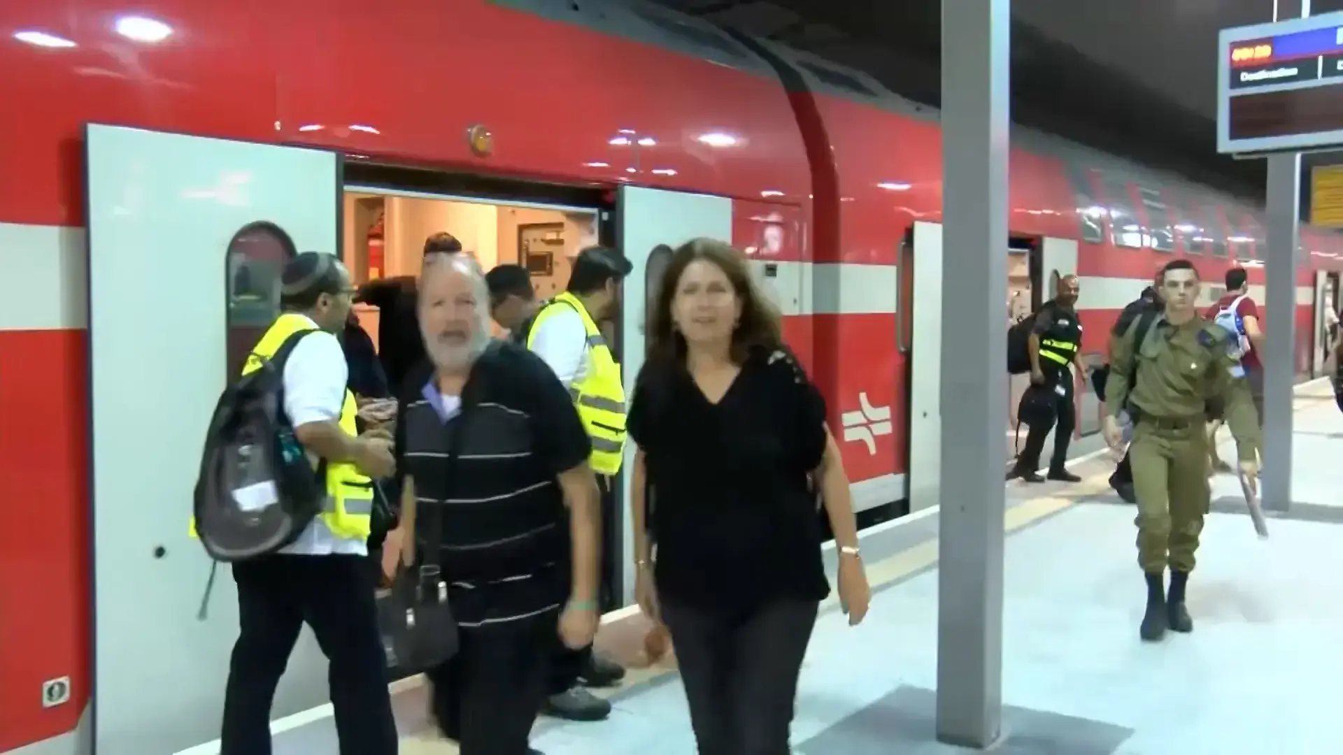 בשל תקלה בקטר: תנועת הרכבות בקו נתב"ג-ירושלים הופסקה זמנית