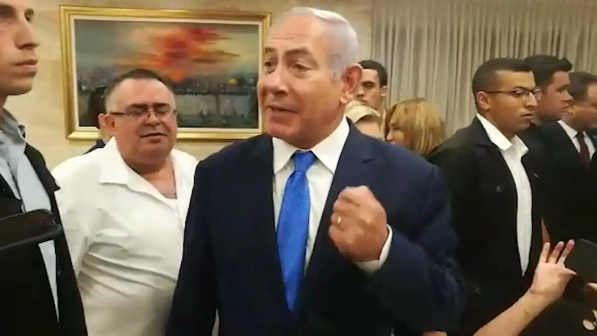חוק הגיוס, הבחירות והחקירות: נתניהו ענה לשאלות כתבים במזנון הכנסת