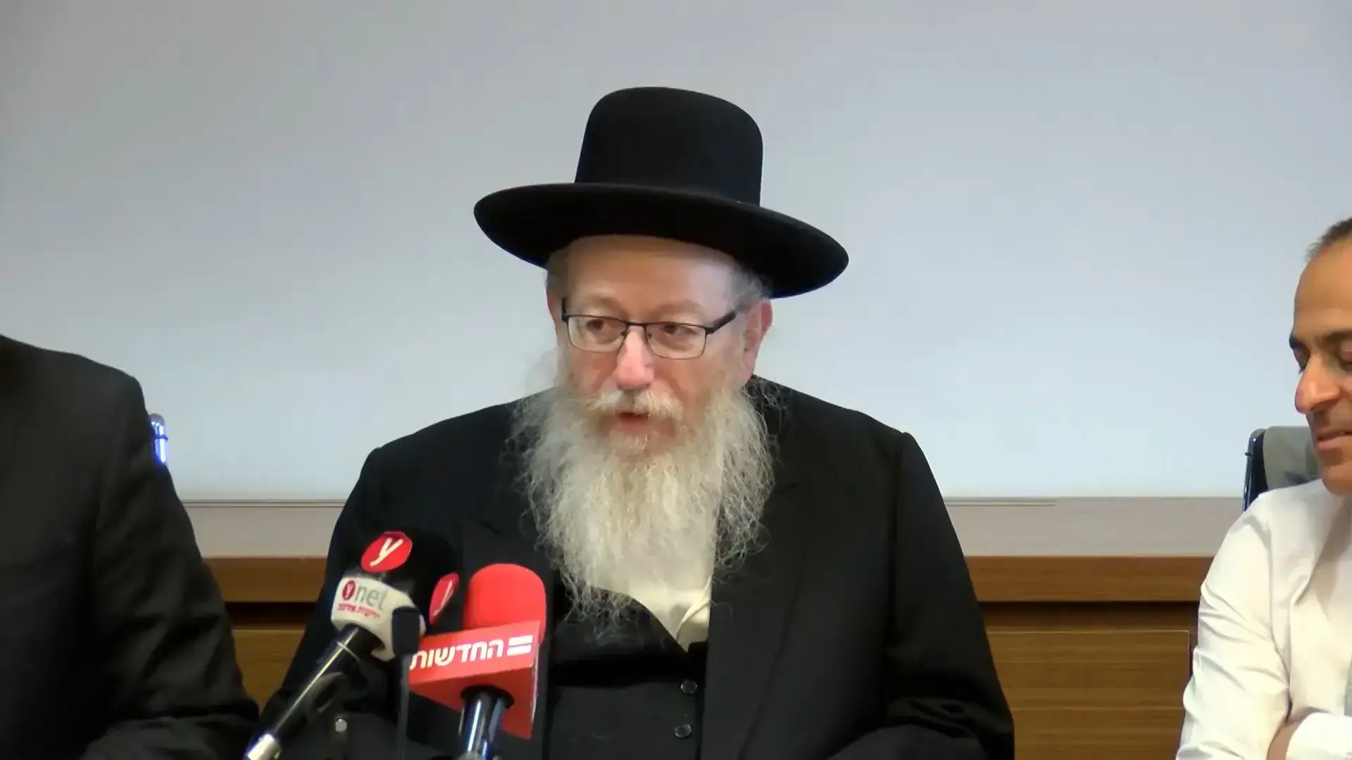 כדורים לסרטן, טיפול לנגמלים מעישון: מרתון סל התרופות מתחיל