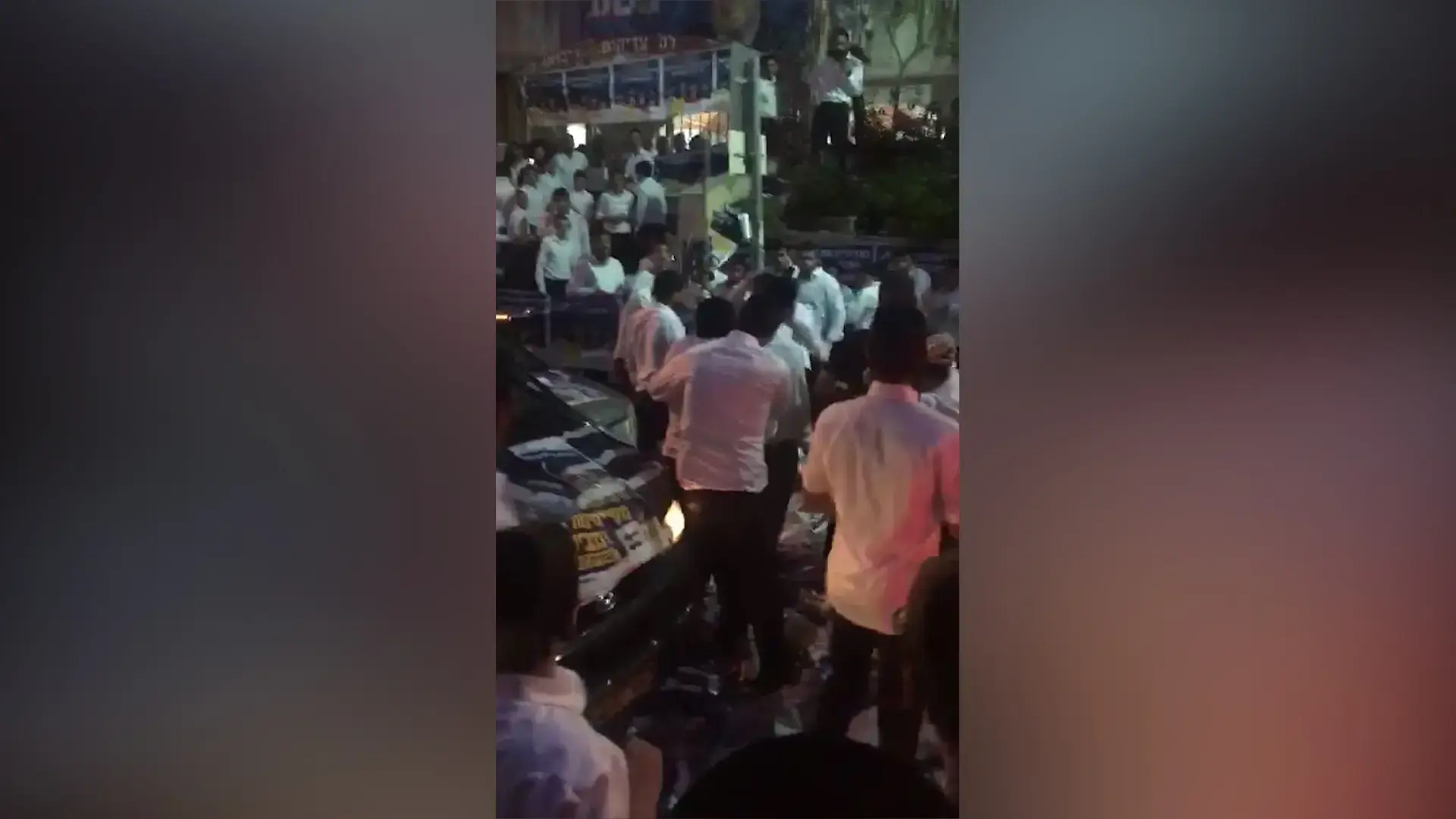 ברקע הבחירות: פעילי ש"ס תקפו במקלות פעילים המזוהים עם ישי | תיעוד