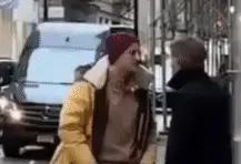 בלי מילים, בלי מכות: זה הריב הכי מצחיק שאי פעם תראו