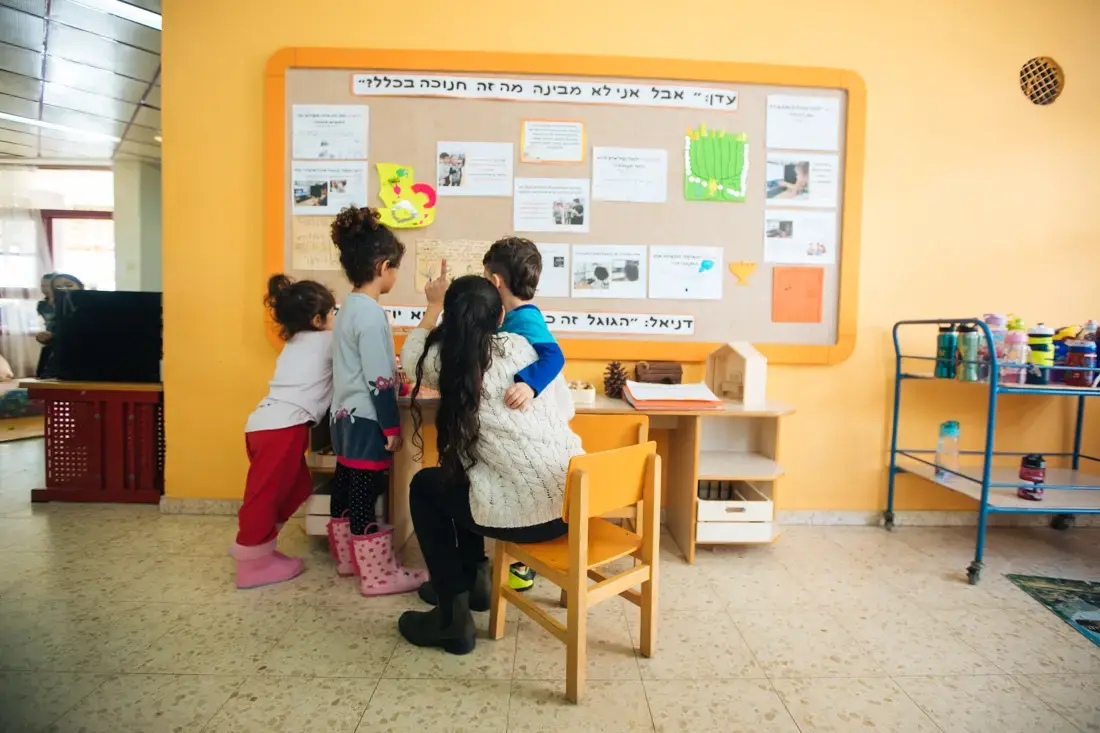 חומרי ניקוי בהישג יד ופינות מסוכנות: ליקויי הבטיחות בגני הילדים