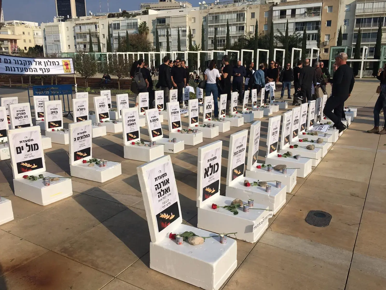 2,000 עובדים פיליפינים למסעדות: כך מנסים לפתור את המשבר