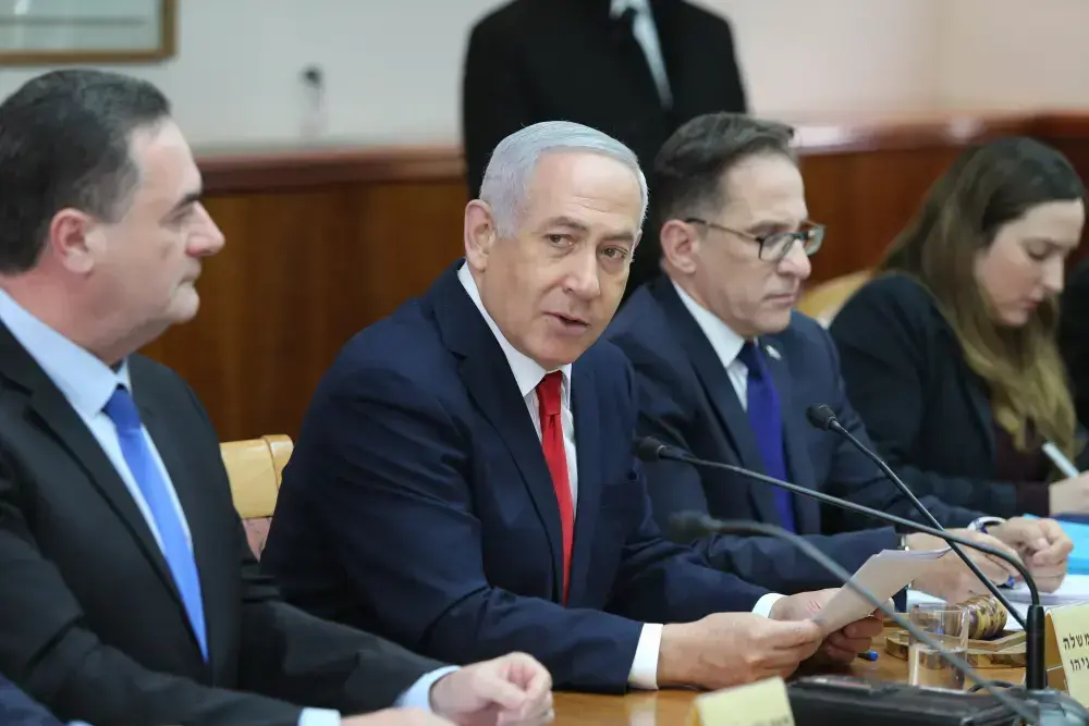 דיווח: בולטון ביקש מהפנטגון להכין תכנית תקיפה נגד איראן