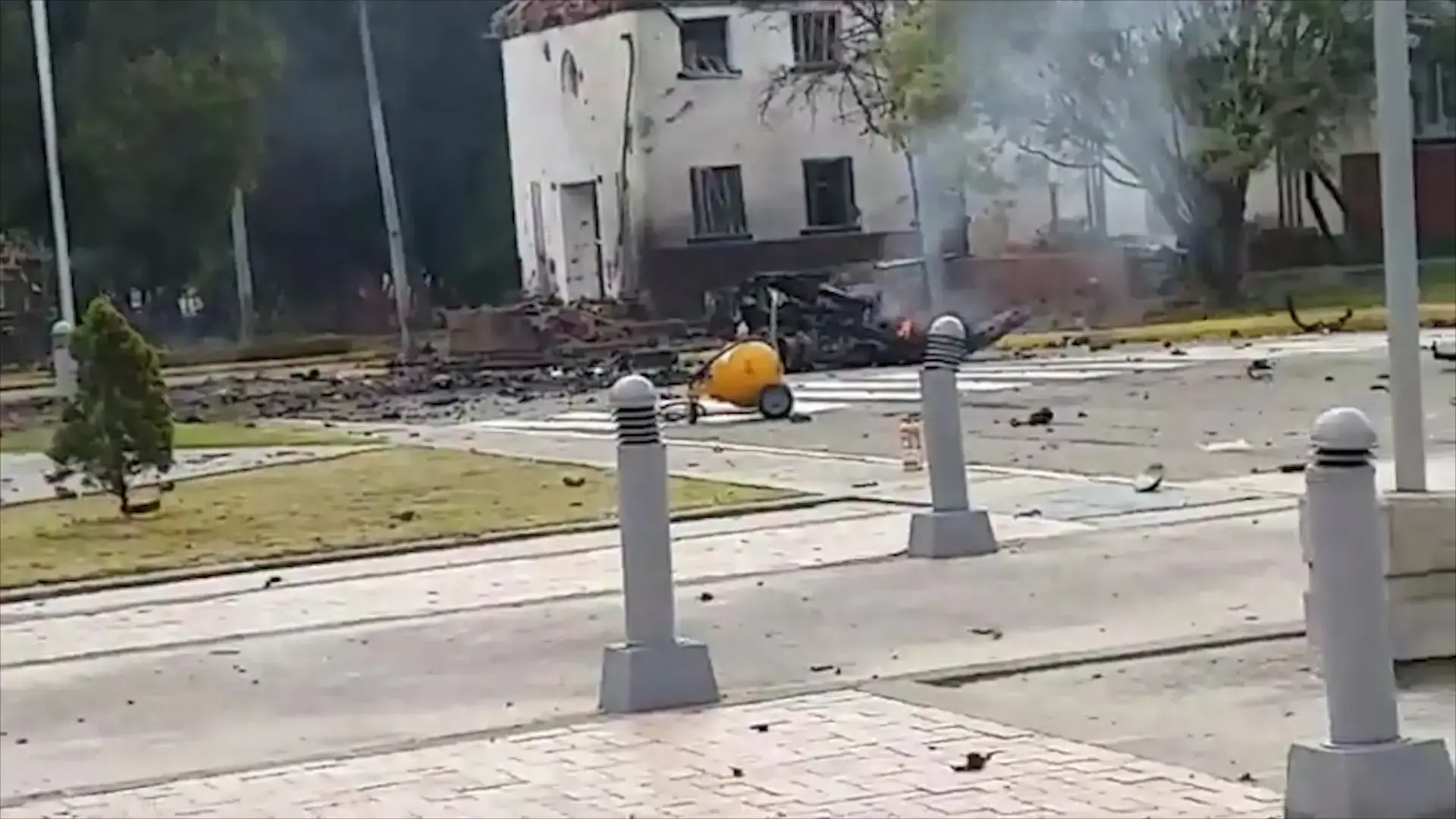 קולומביה: 21 הרוגים ועשרות פצועים בפיצוץ מכונית תופת בבירה