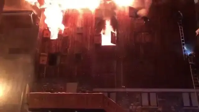 לכודים קפצו מהחלון: 2 הרוגים בשריפה במתחם סקי בצרפת