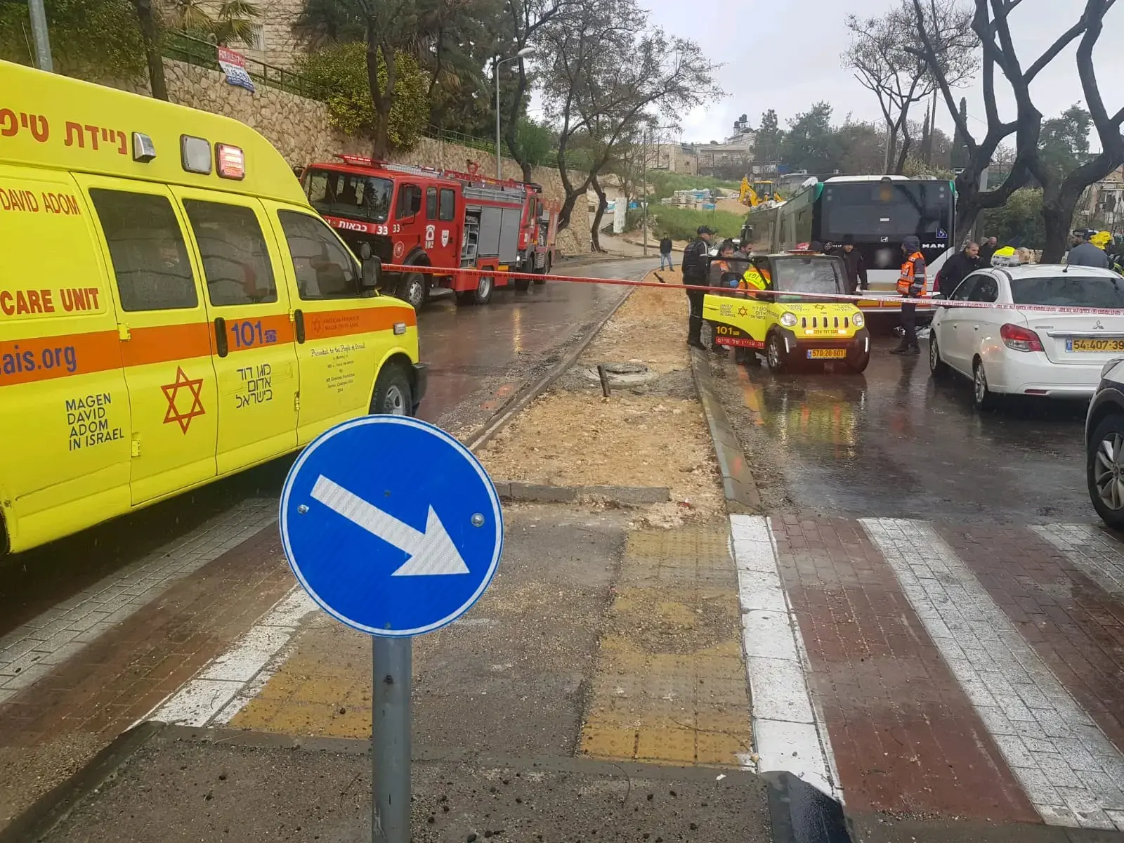 נמצאה מחוסרת הכרה: ילדה בת שלוש נפצעה אנוש מפגיעת רכב