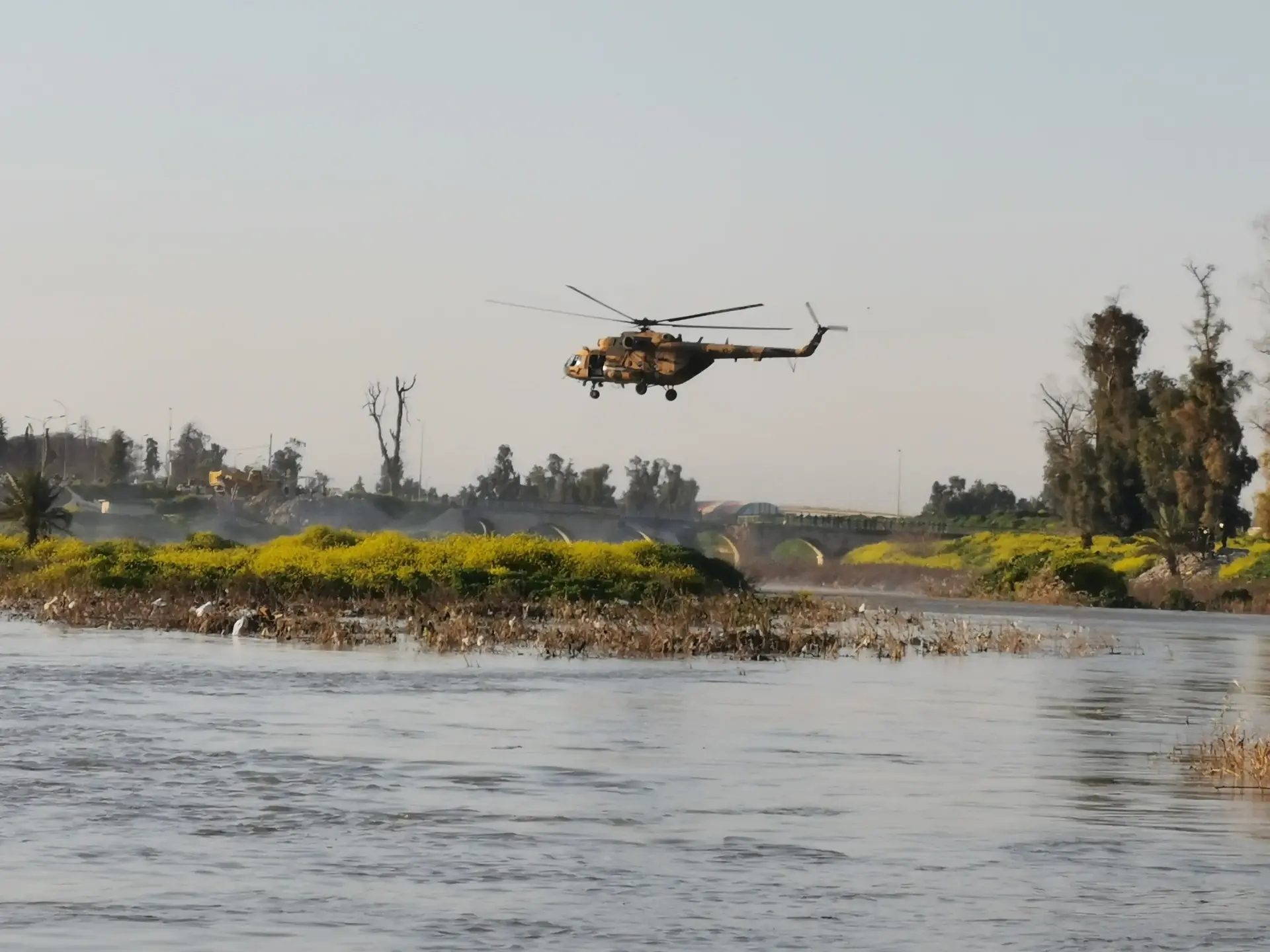 אסון בעיראק: לפחות 72 איש טבעו למוות בהתהפכות מעבורת בחידקל