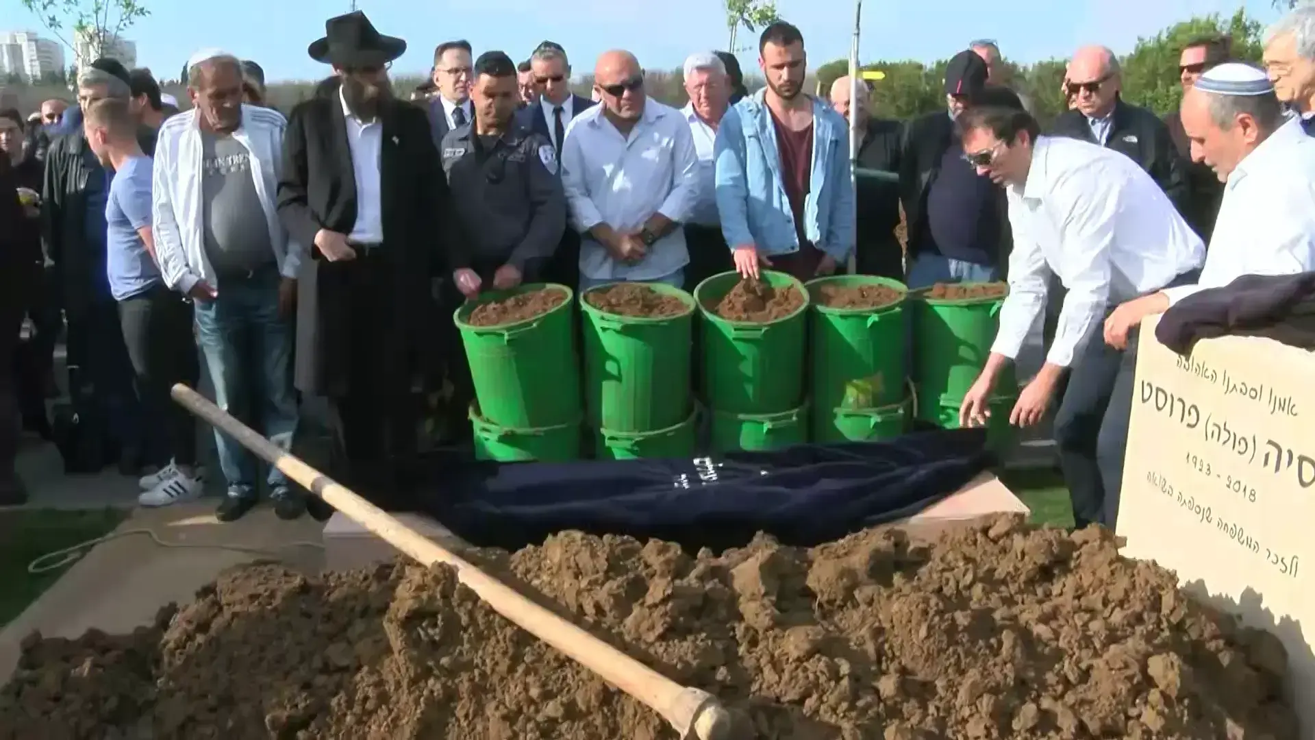 "חייו היו שליחות למען ישראל": השר לשעבר רפי איתן הובא למנוחות