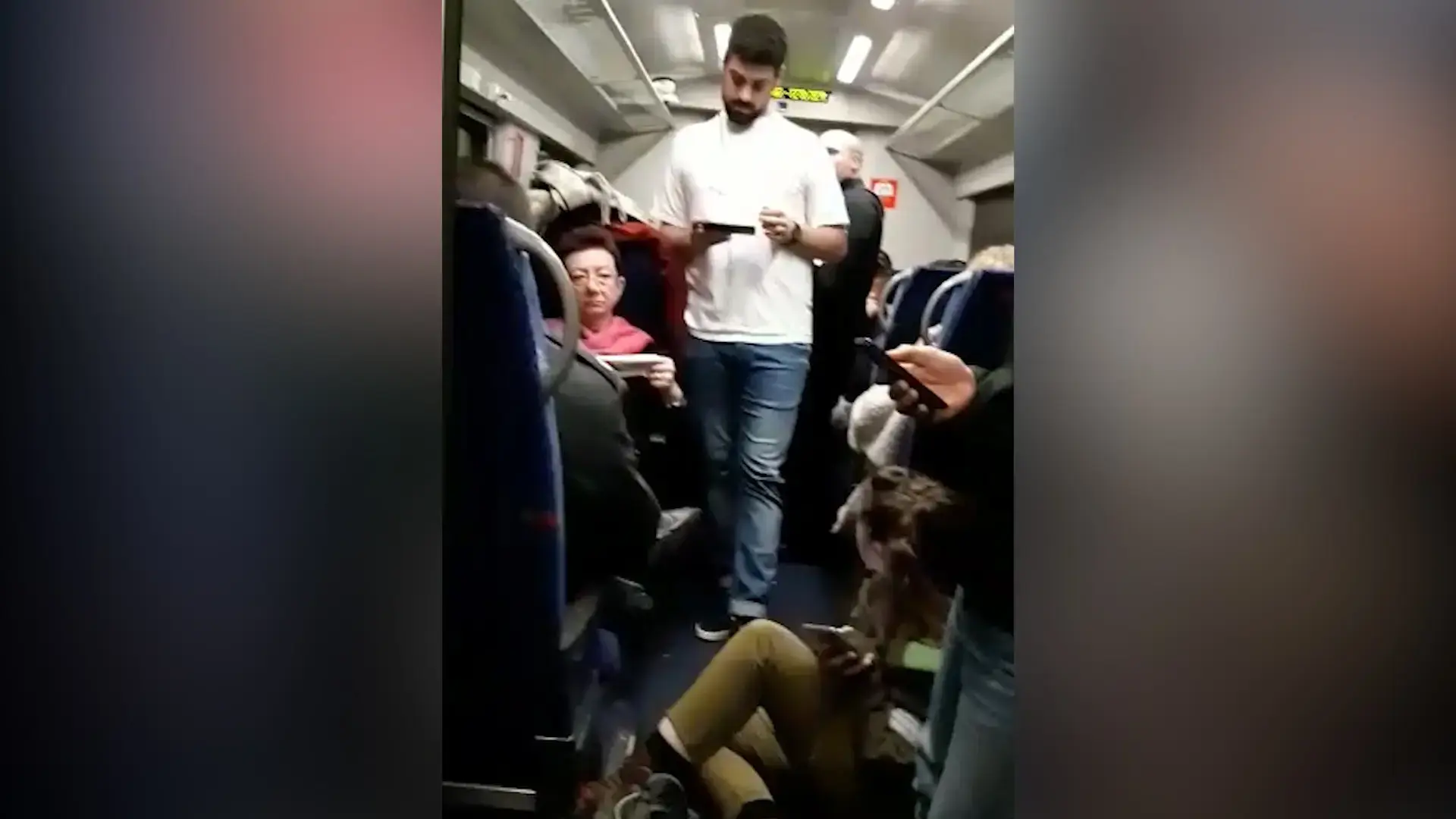 "אלפי נוסעים נשארו תקועים": שוב ביטולים ועומסים ברכבת בשל עבודות