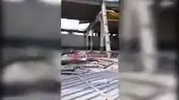 הריסות באזור חאלב: תיעוד מתוצאות התקיפה המיוחסת לישראל בסוריה