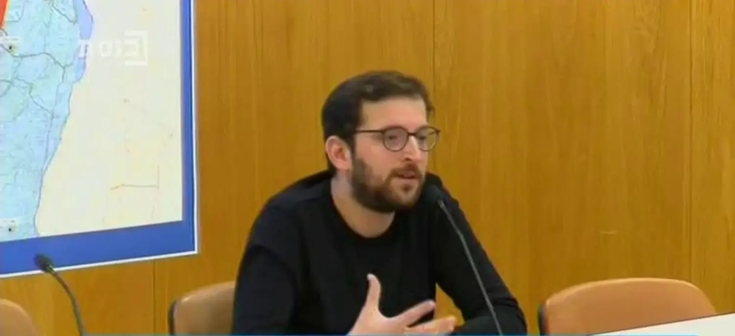 מה אכפת לציפור? הכתבה של "אולפן שישי" על פרשת הטוויטר של יונתן אוריך היתה תמוהה ומיותרת