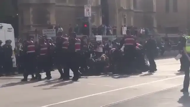 ראש הממשלה על המפגינים הטבעונים: "הם לא אוסטרלים"