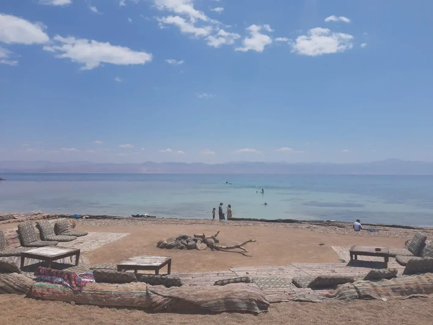 ואף מילה על דאעש: ירדנו לסיני עם הישראלים שחצו את הגבול למרות הכול