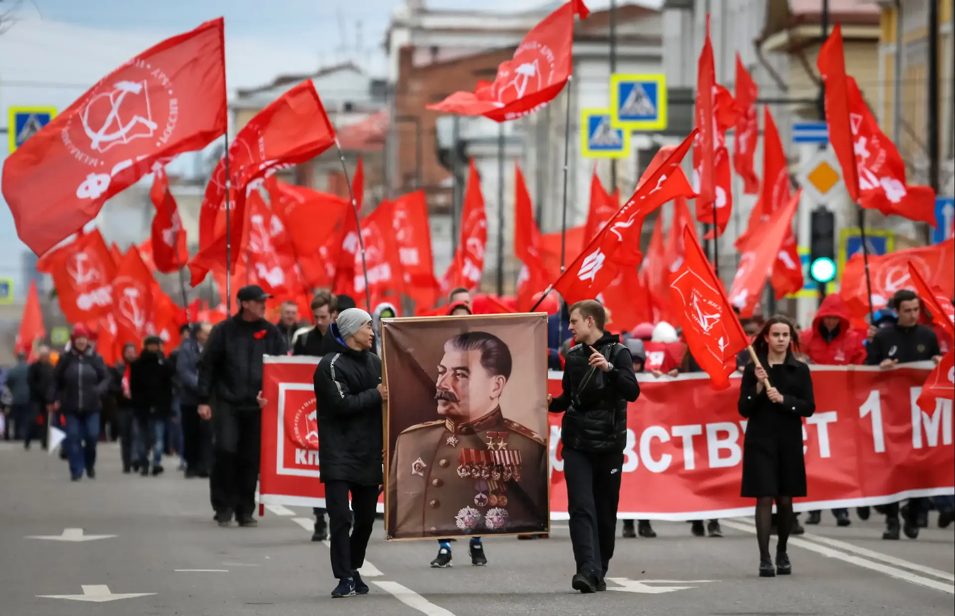 1 במאי: צפו בתמונות מההפגנות ברחבי העולם
