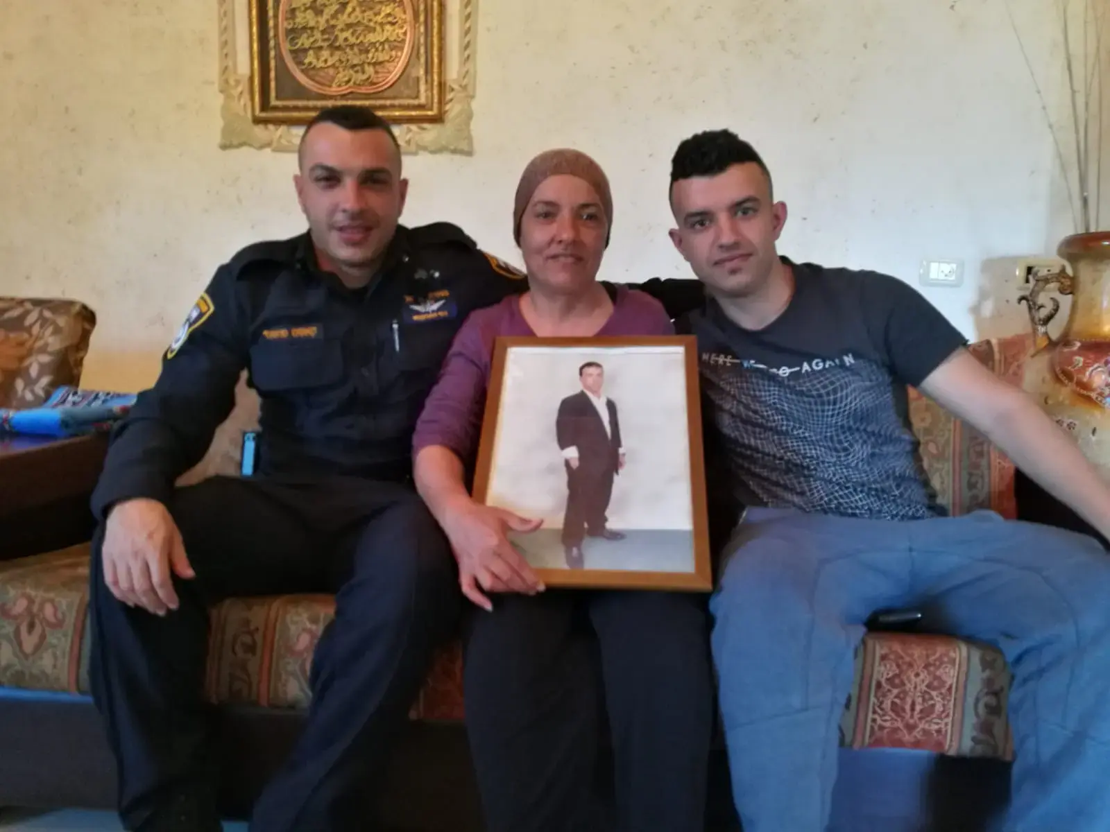קאסם ממשיך את דרך אביו שנחטף בלבנון: "הוא מולי כשאני מנגן"