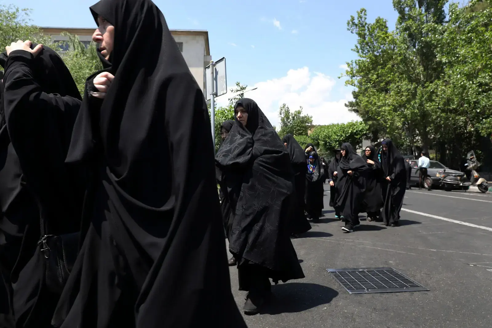 בטהראן חרדים יותר מהכלכלה מאשר ממלחמה: "אמריקה לא תעשה כלום"