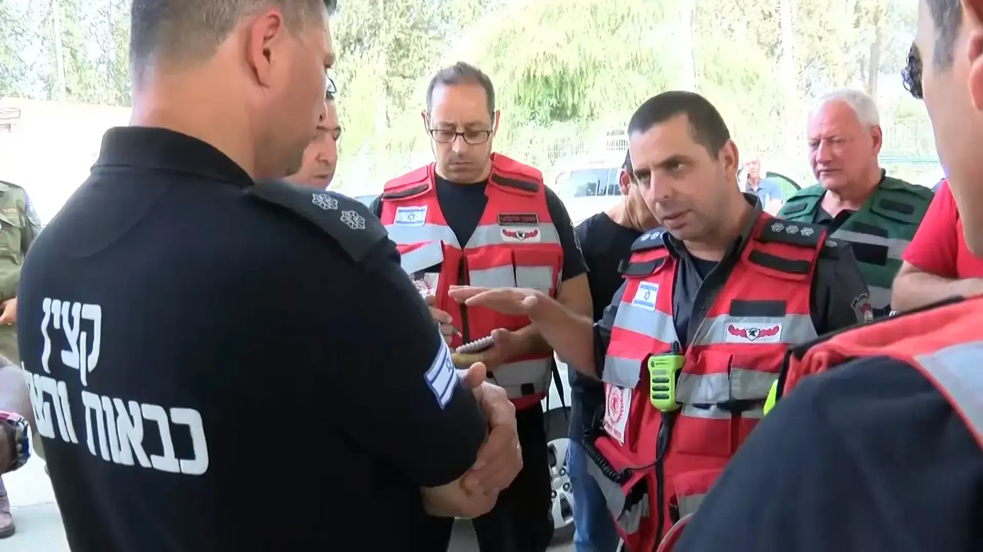 "שעות קריטיות": כוחות הכיבוי במוכנות גבוהה להתפשטות האש