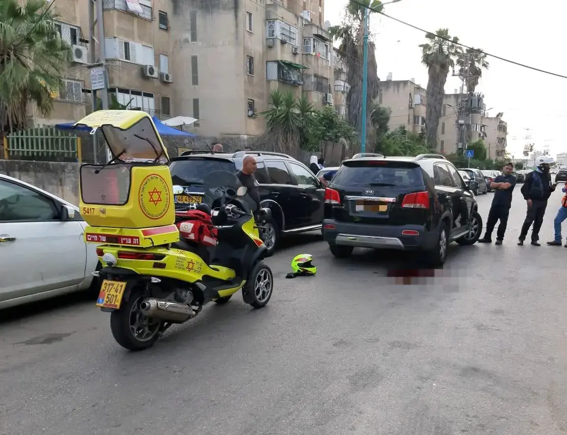 ילד בן שבע נהרג מפגיעת רכב בלוד; המשטרה פתחה בחקירה