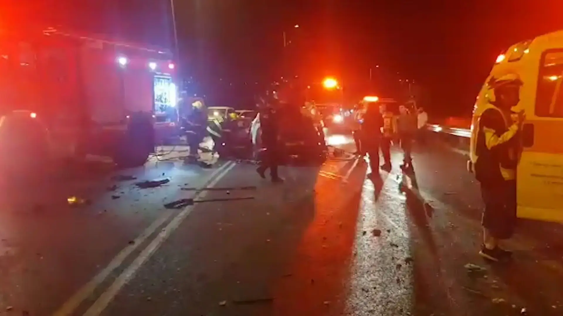 גבר בן 30 נהרג בהתנגשות בין רכב לאוטובוס ליד ביתר עילית