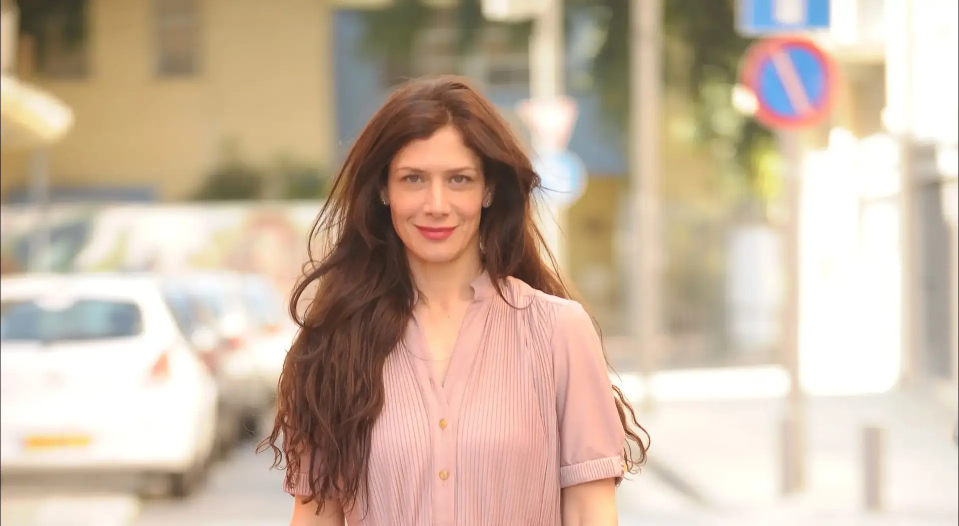 "כשרציתי להופיע מנעו ממני, לא הייתה לי אופציה לחלום להיות שחקנית"