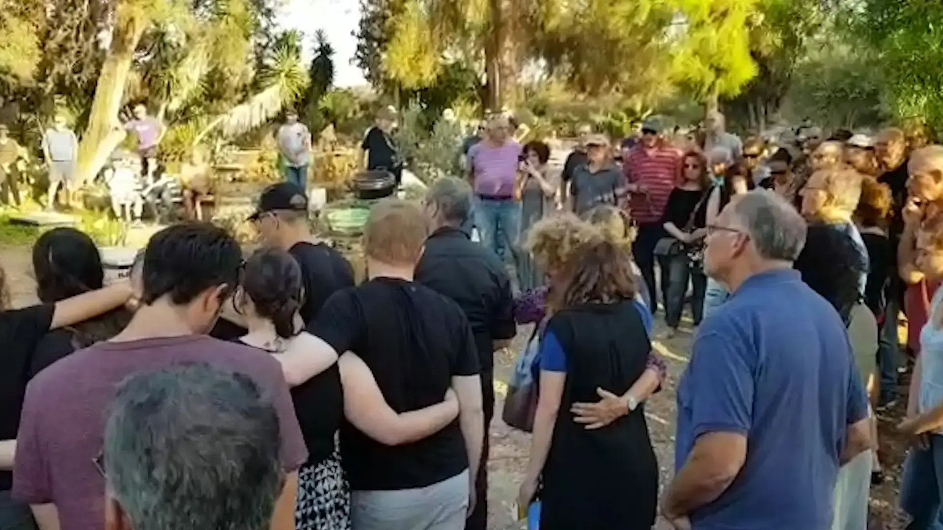 לצלילי השיר "חופים": חברת הגבעטרון שמתה בתאונה הובאה למנוחות