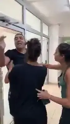 "עושה לנו נזק תדמיתי": ראשי הרשויות המקומיות נגד רון קובי