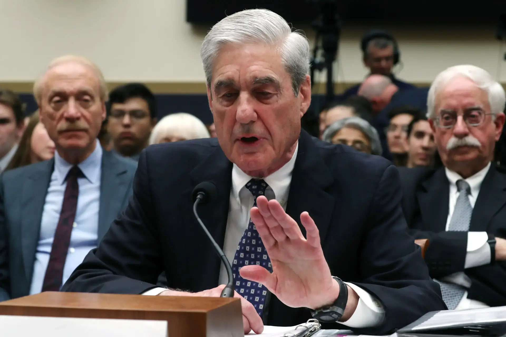 דוח חמור נגד קומי: הפר את כללי ה-FBI כשהדליף את שיחותיו עם טראמפ