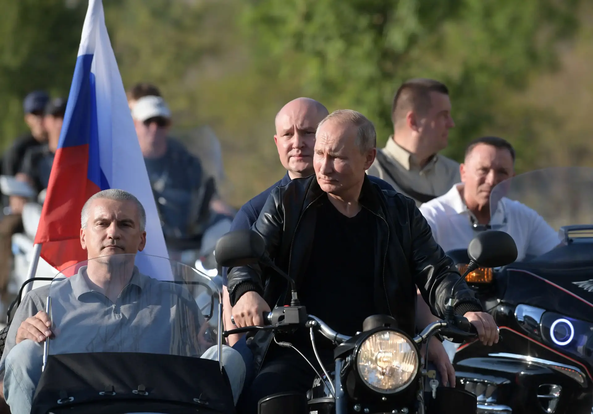 מסר לרוסיה: בכיר אמריקני בביקור נדיר בבלארוס