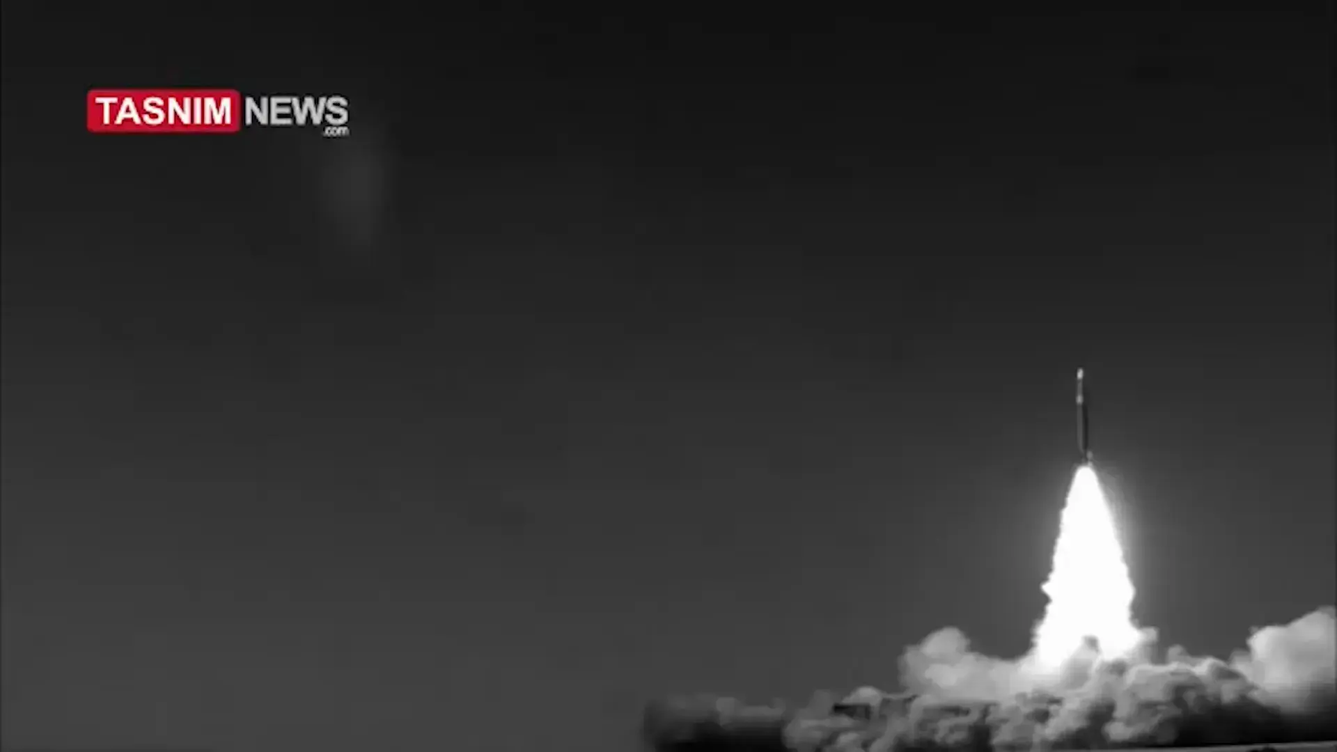 איראן ביצעה ניסוי בטיל חדש: "אחד הימים המוצלחים של האומה"