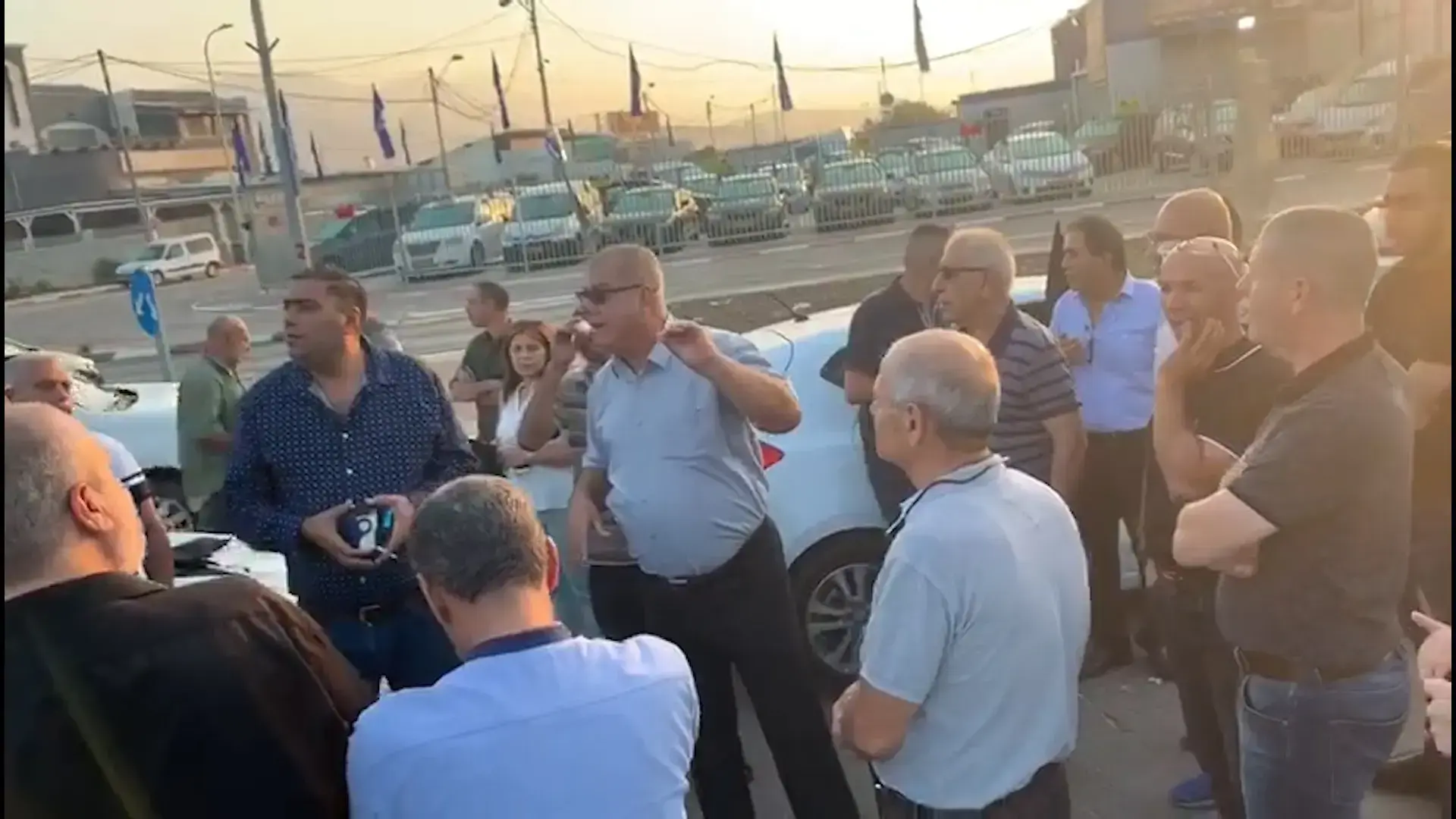 ההפגנות נגד האלימות במגזר הערבי: שיירת מחאה בדרך לירושלים