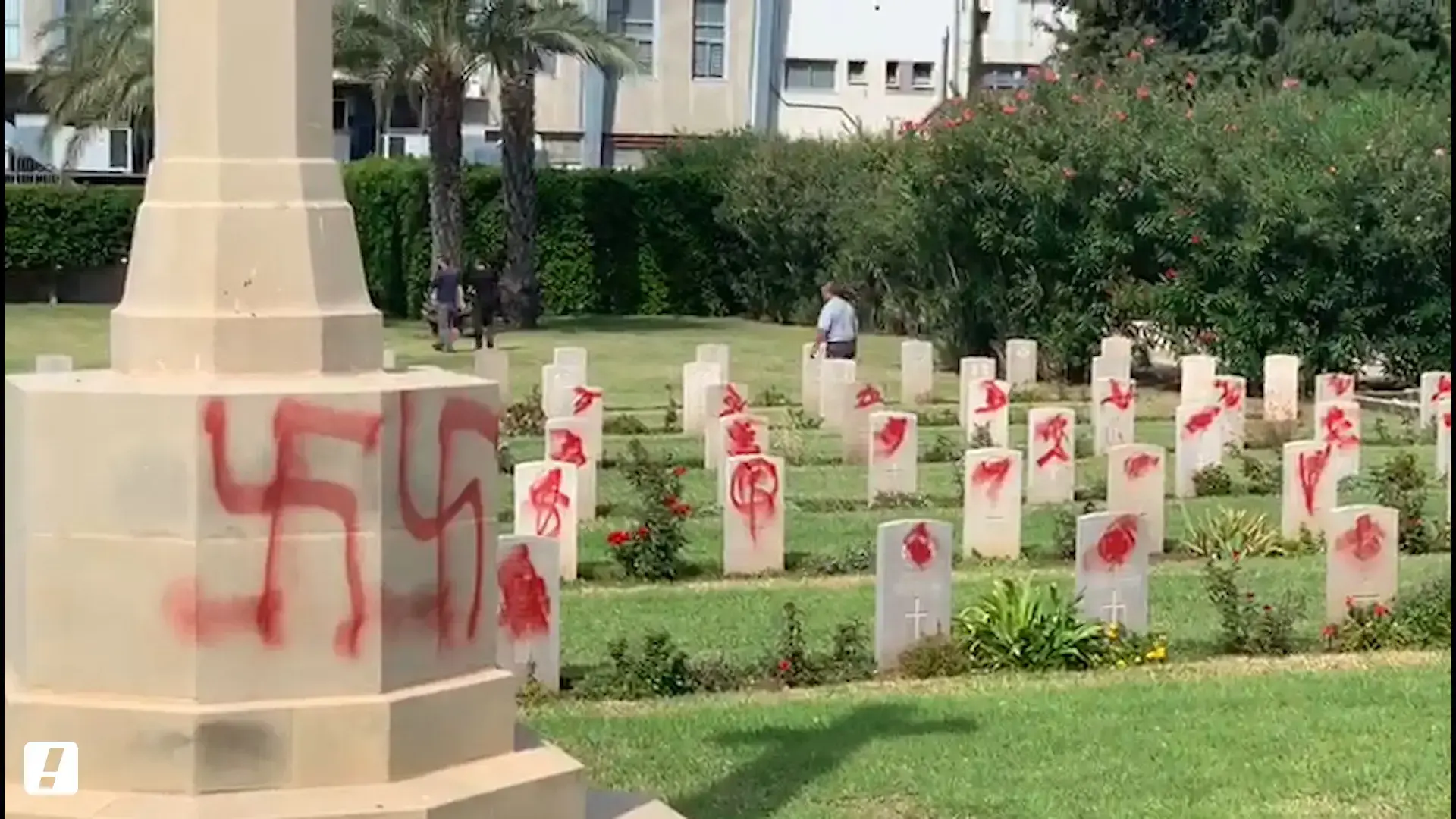 "כואב הלב": עשרות מצבות הושחתו בבית העלמין הבריטי בחיפה