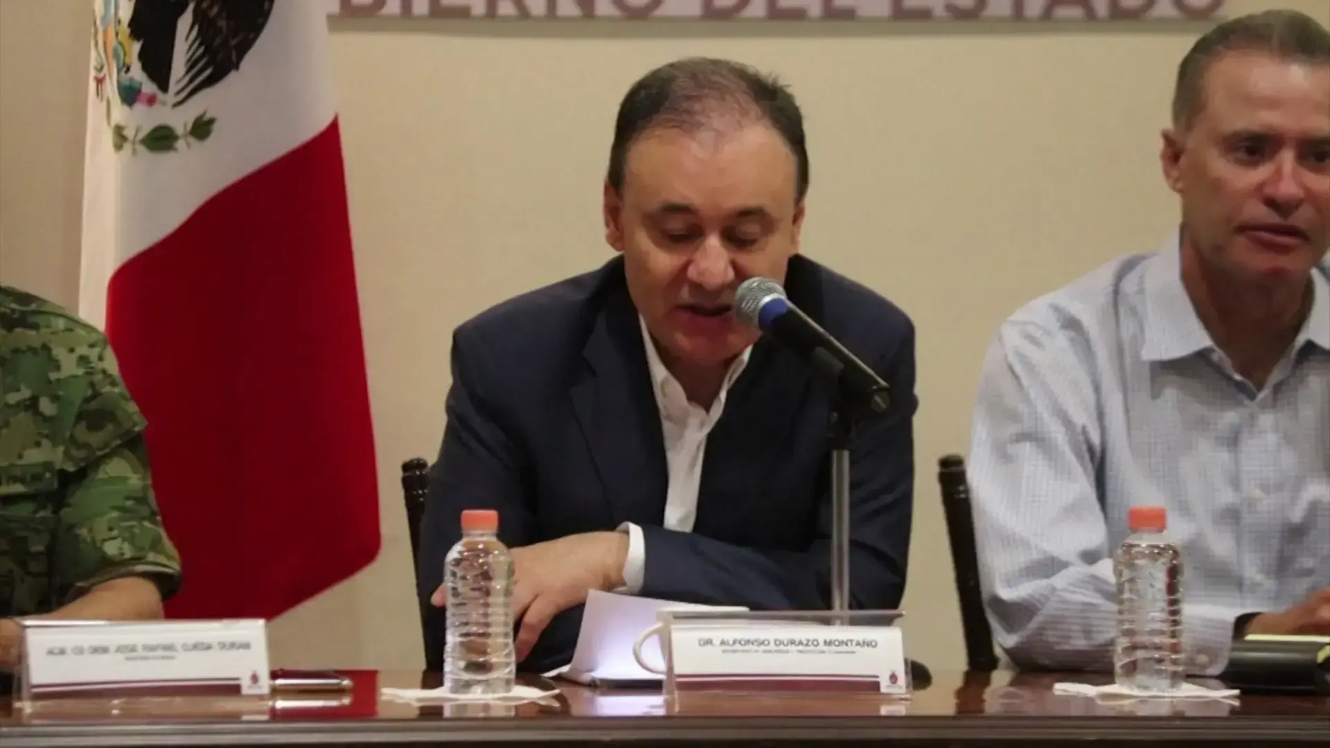 בנו של אל צ'אפו נעצר. אחרי שפרצה מלחמה ברחובות, הוא שוחרר