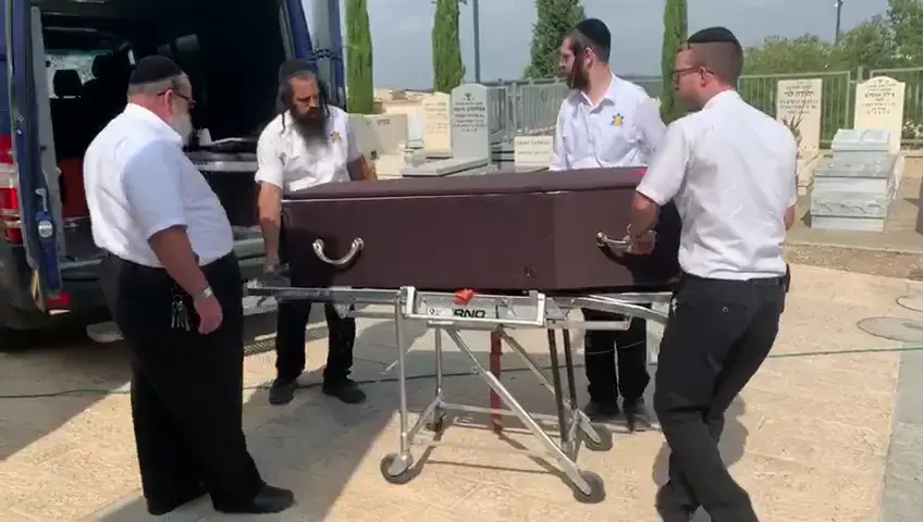 "המשפחה נקרעה בשבריר שניה": הרוגי התאונה בכביש 6 הובאו למנוחות