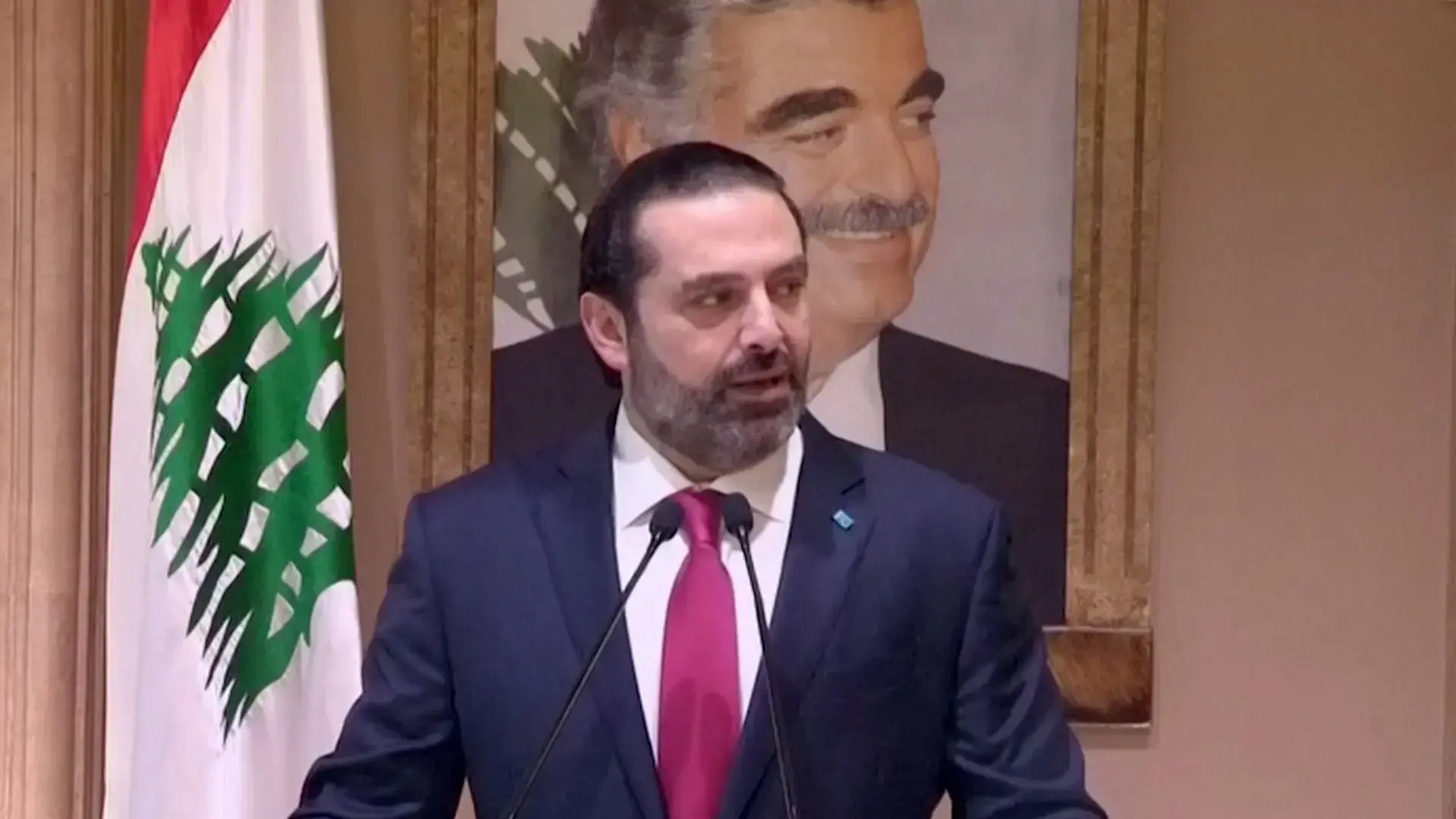 בצל הפגנות הענק: ראש ממשלת לבנון הודיע על התפטרותו