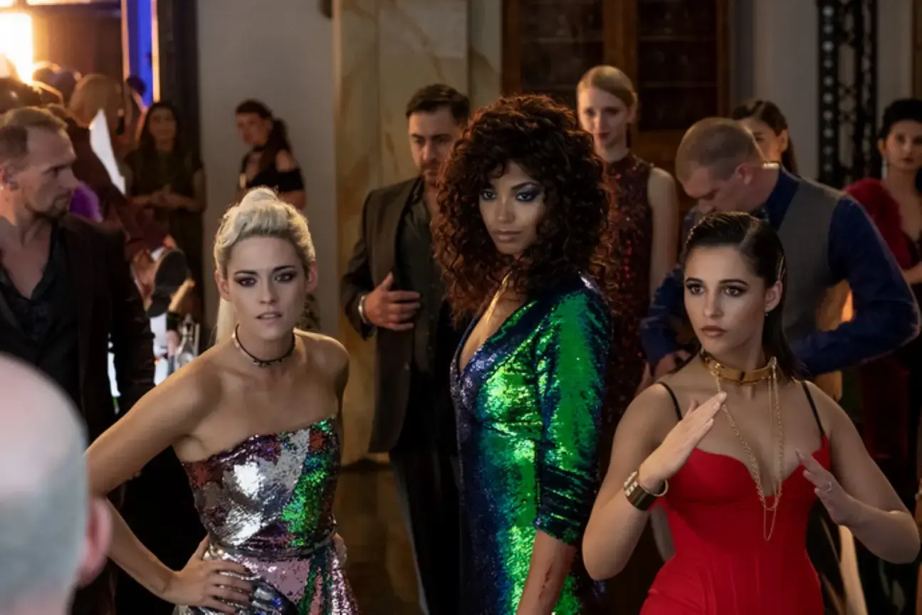 חוזרות לעוד סיבוב: סרט חדש של "המלאכיות של צ'רלי" בדרך