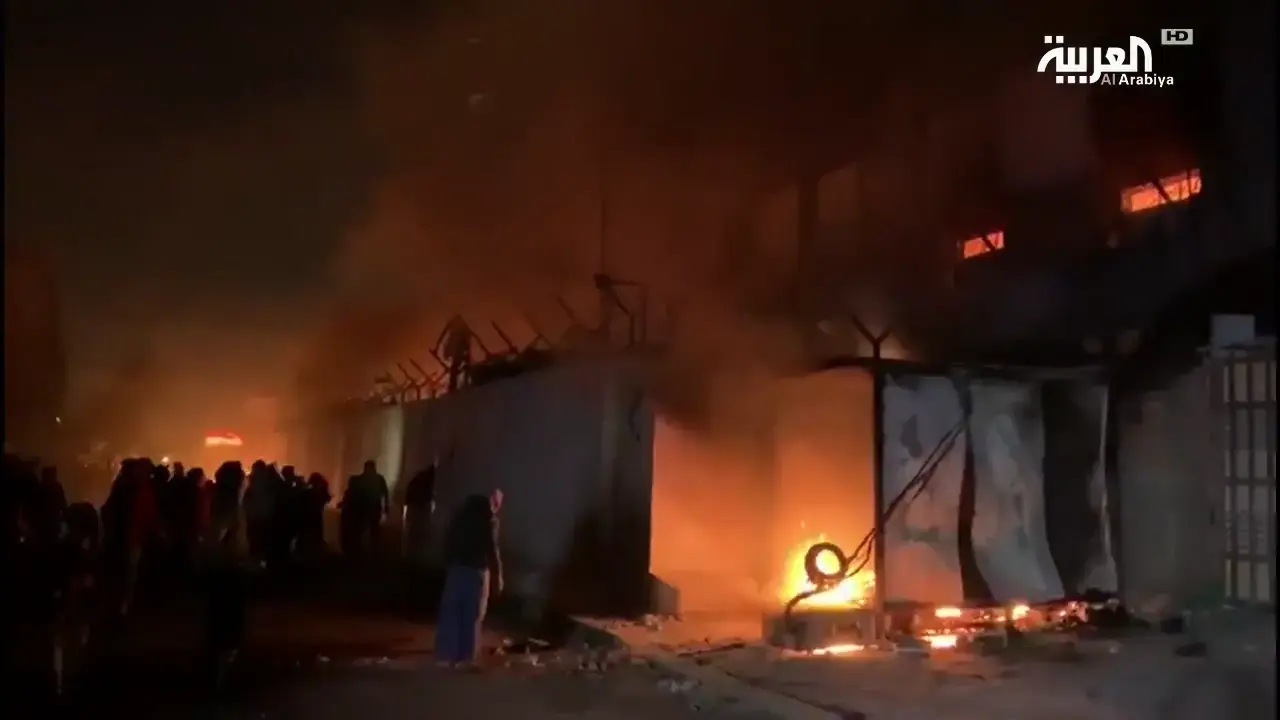 אחרי יותר מ-400 הרוגים: ראש ממשלת עיראק הודיע על התפטרותו