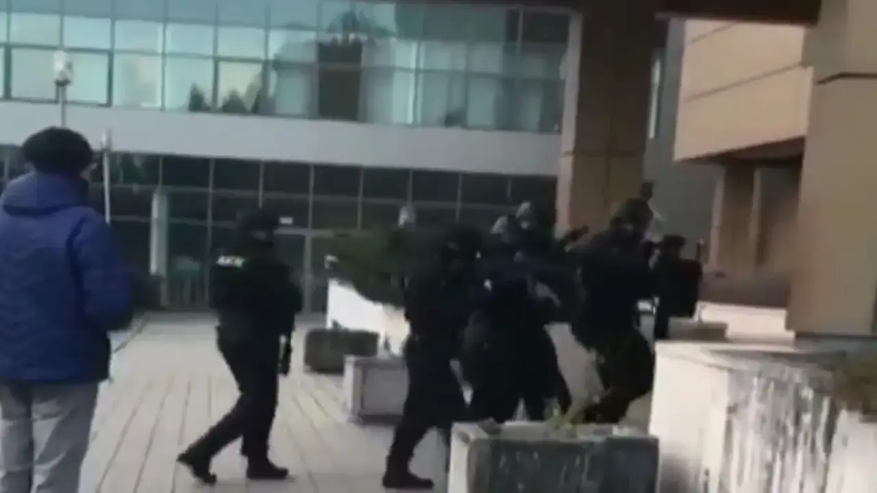 צ'כיה: אדם הרג 6 אנשים בבית חולים - והתאבד בזמן המרדף אחריו