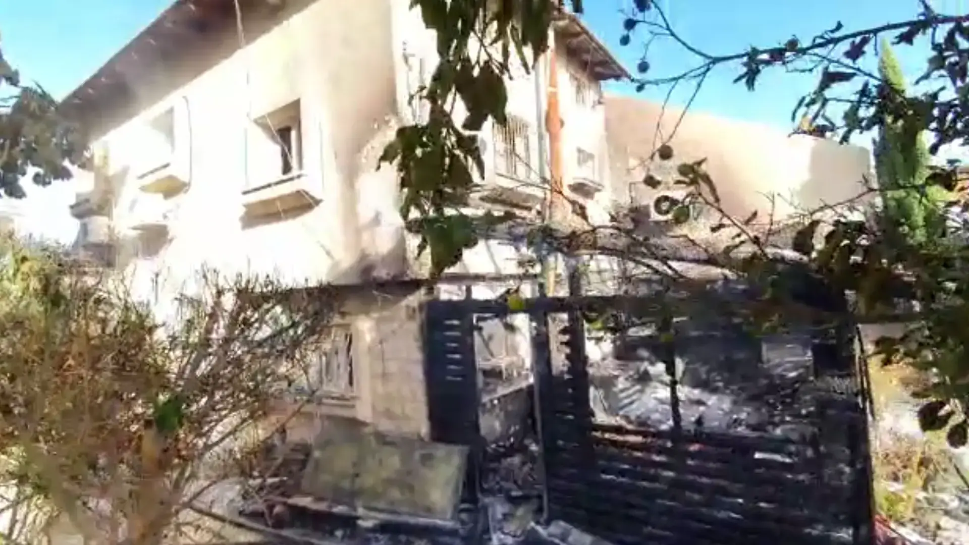 הבעיר מדורה וניסה להתחמם: גבר בן 30 נספה בשריפה בחיפה