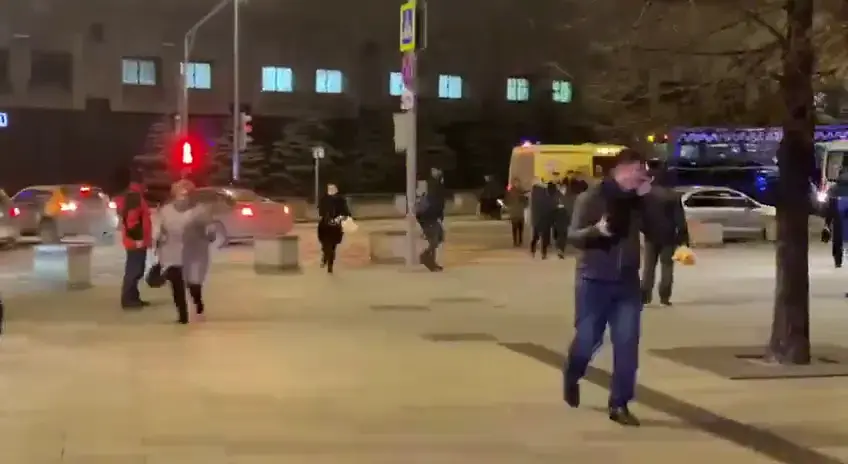 חשד לטרור במוסקבה: חמוש פתח באש במשרדי שירותי הביטחון, עובד נהרג